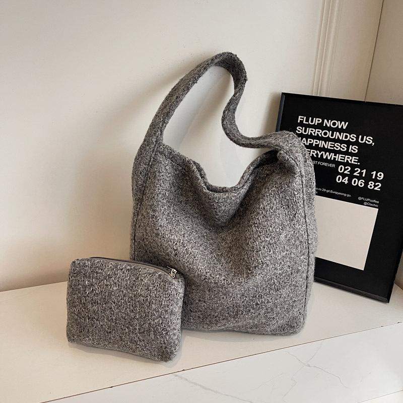 New Trendy Autumn and Winter Korean Solid Color Hairy Large Capacity Tote Bag