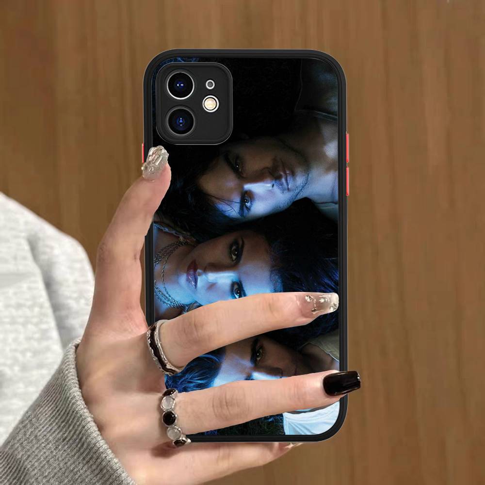 

Дневники вампира ТВ Для IPhone Air 16 15 14 Plus 13 12 11 Pro Max Матовый Чехол Гелевый Ударопрочный Чехол для Телефона iphone 15pro max