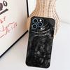 Alien Vs Predator Phone Case For iPhone 17 Pro Max 16 15 11 12 13 14 Pro Max Mini 15 16 Plus 16e 17 Air Cover