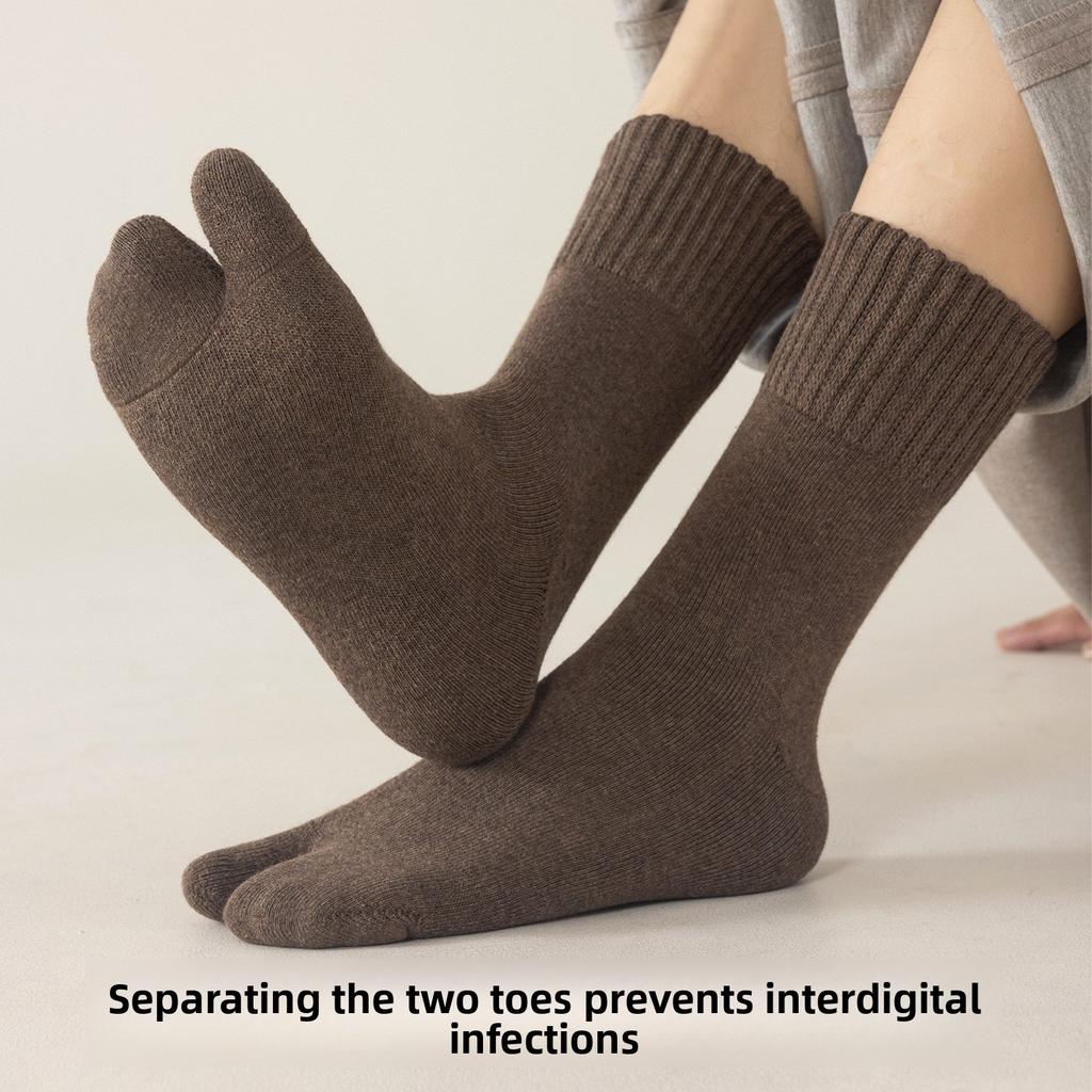 Winter and Autumn Thickened Men's Two-toe Socks, Cotton Socks with Wool Rings, Towel-style Split-toe Mid-length Warm and Odor-resistant Pig-toe Socks