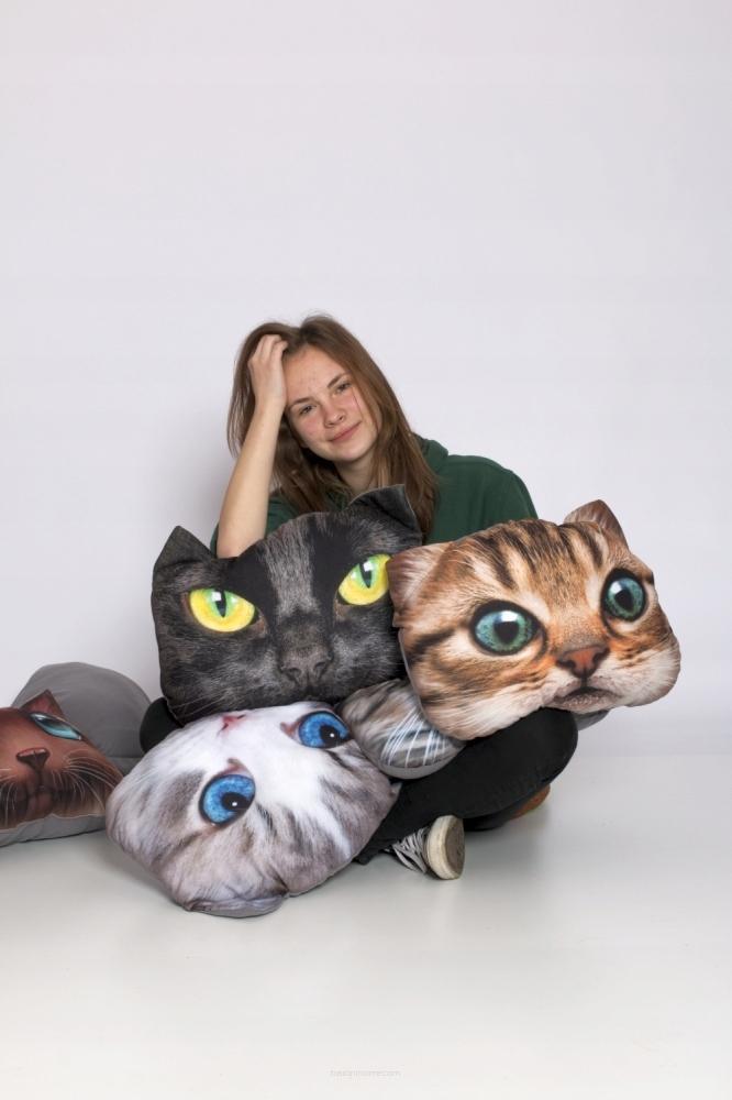 KADAX Pillow Pattern with Cat Print Mascot 30x45 Cm