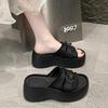 Fashion Slippers Casual Beach Shoes Platform Slides Slipers Women Luxury Sabot 2025 Soft Fashion  Shoes Women Slippers For Swimming Pool