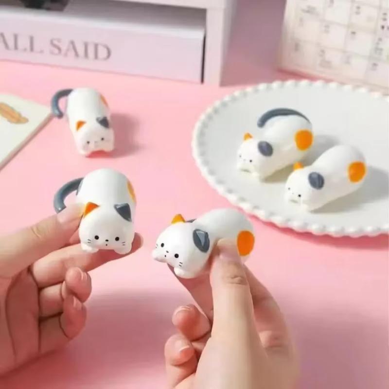 3Packs Clockwork Kitten Movable Toy Ornaments,Windup Kitten Stress Relief Toy, Rolling Cat Toy, Cat Wind up Interactive Toys