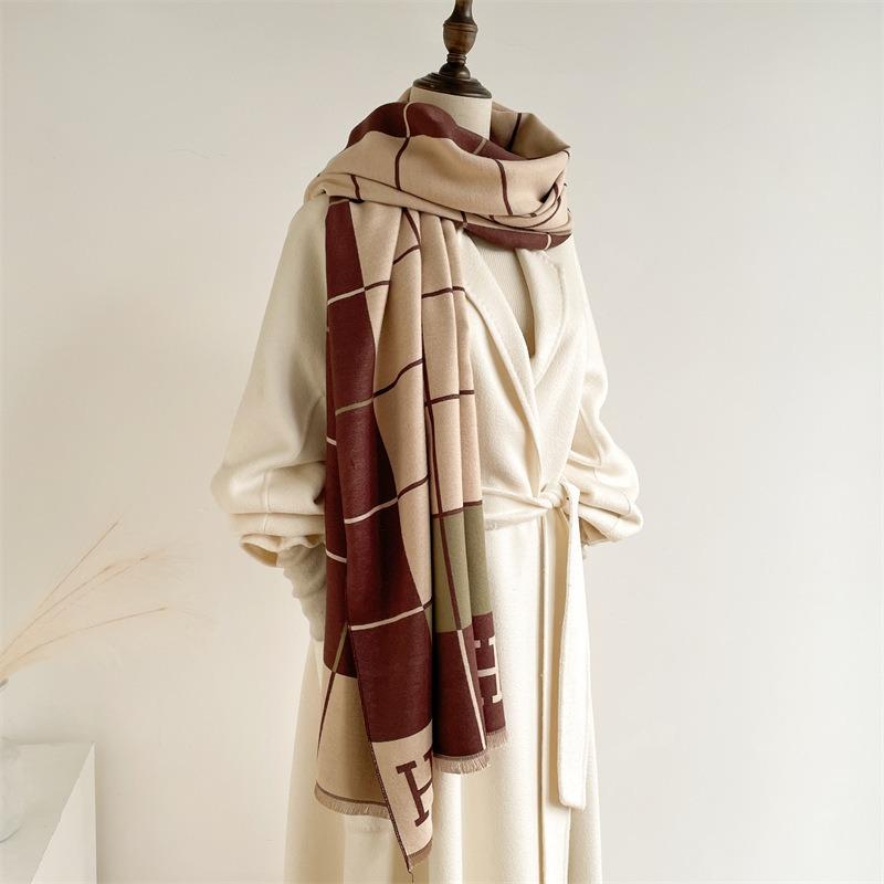 Autumn and Winter New High-end Double-sided Plaid Imitation Cashmere Scarf Women's Versatile Letter Shawl Thickened Scarf