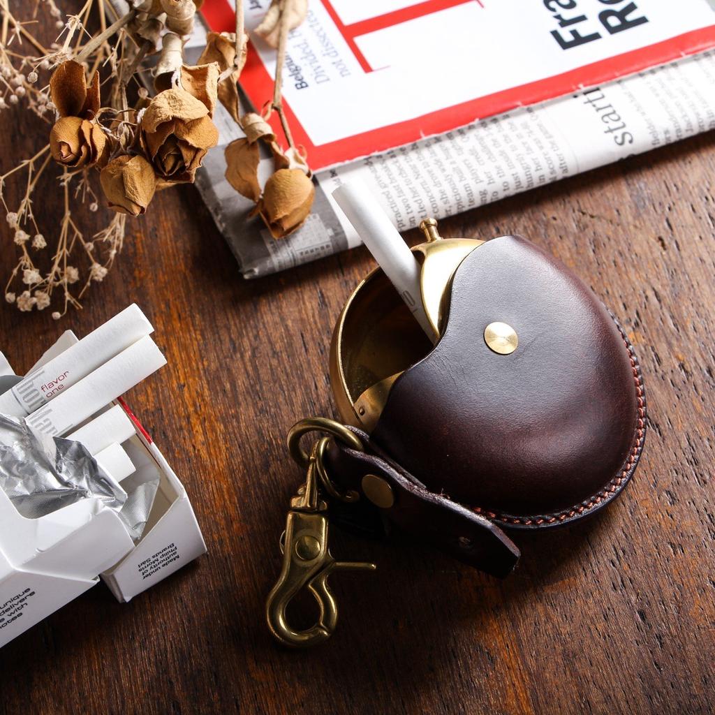 Portable Ashtray Butt Holder Leather Brass Stylish Keychain Leather Multi Case Present Clamp Black [Cramp] Men's