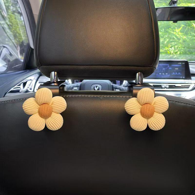 Universal Cute Flower Car Seat Back Hook - No Installation, Strong Load Bearing, Multifunctional Storage