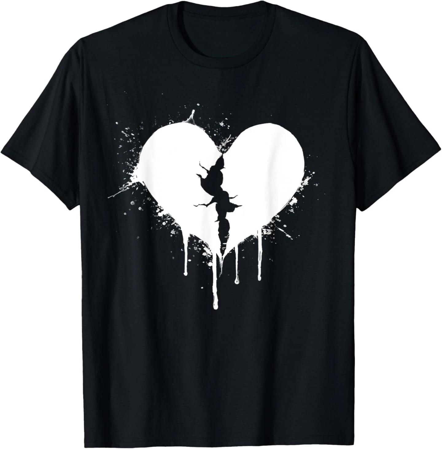 

Broken Heart Emo Grunge Aesthetic Gothic Fashion T-Shirt S