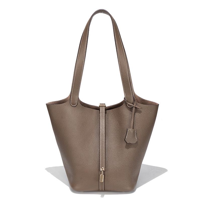 Extra Large Genuine Leather Single Shoulder Market Basket Bag - Top Layer Cowhide Exquisite Women's Handheld Bucket Bag