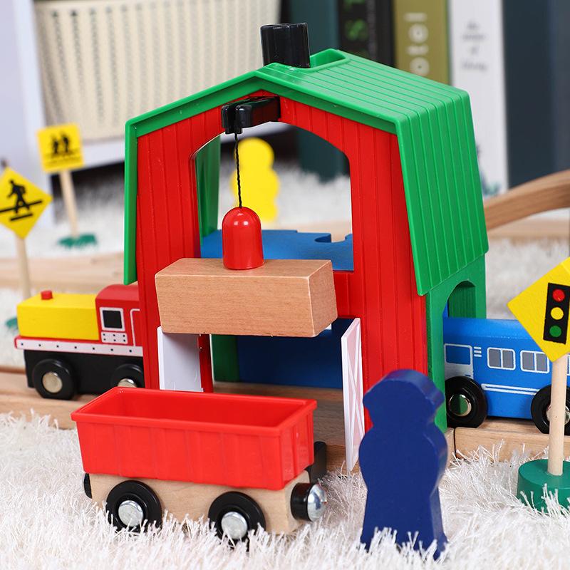 Track Set Children's Rail Car Toy Helipad Transport Cave Train Wooden Compatible with Wooden Cars 1:64 Over Three Years Old