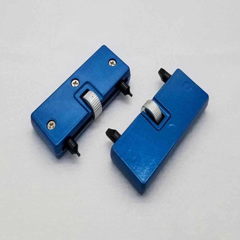 

Открыватель задних крышек часов большого калибра с портативной двухконтактной конструкцией для замены батареи