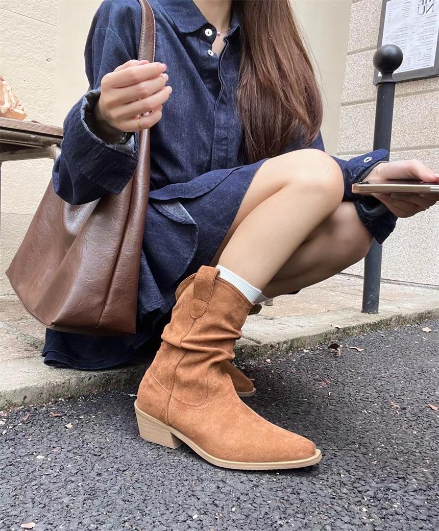 

Niche light luxury 2025 autumn and winter handmade foreign trade retro women s shoes and women s boots soft leather retro 39 светло-коричневого