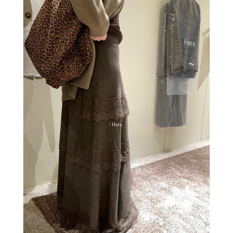 Herbst Neu Koreanischer Stil Schlicht und Exquisit Temperament Spitze Spleißen Strickrock Vielseitiger Schlankmachender Midirock