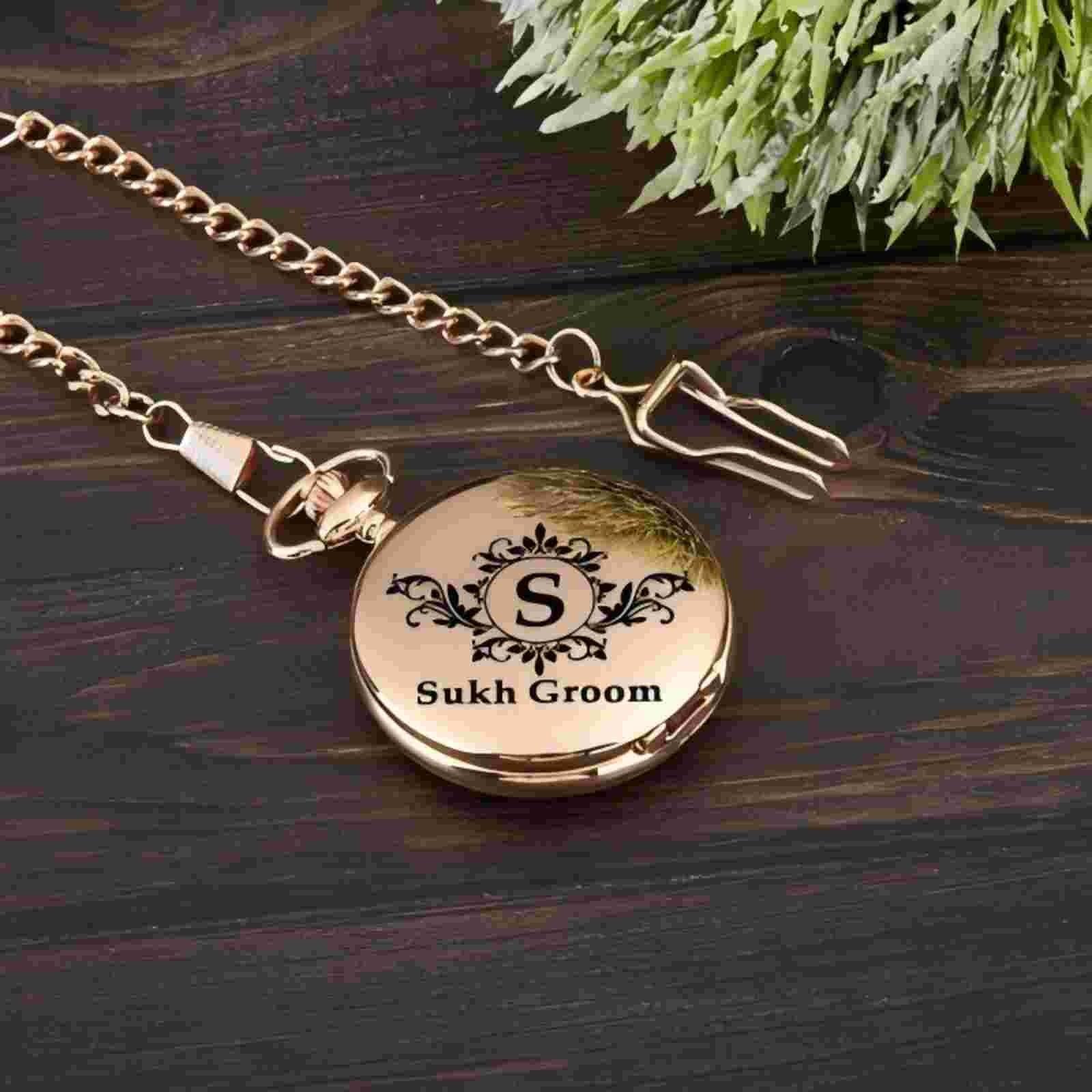 

Персонализированные гравированные карманные часы с откидной крышкой One Size