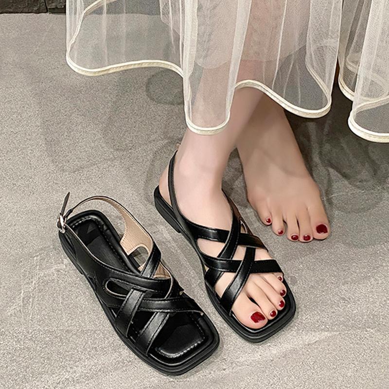 Fashion Smile Women Sandals Spring New Rubber Low Heel Square Toe Beach Sandals Korean Version Sandals Roman Retro Woven Fashion Sandals