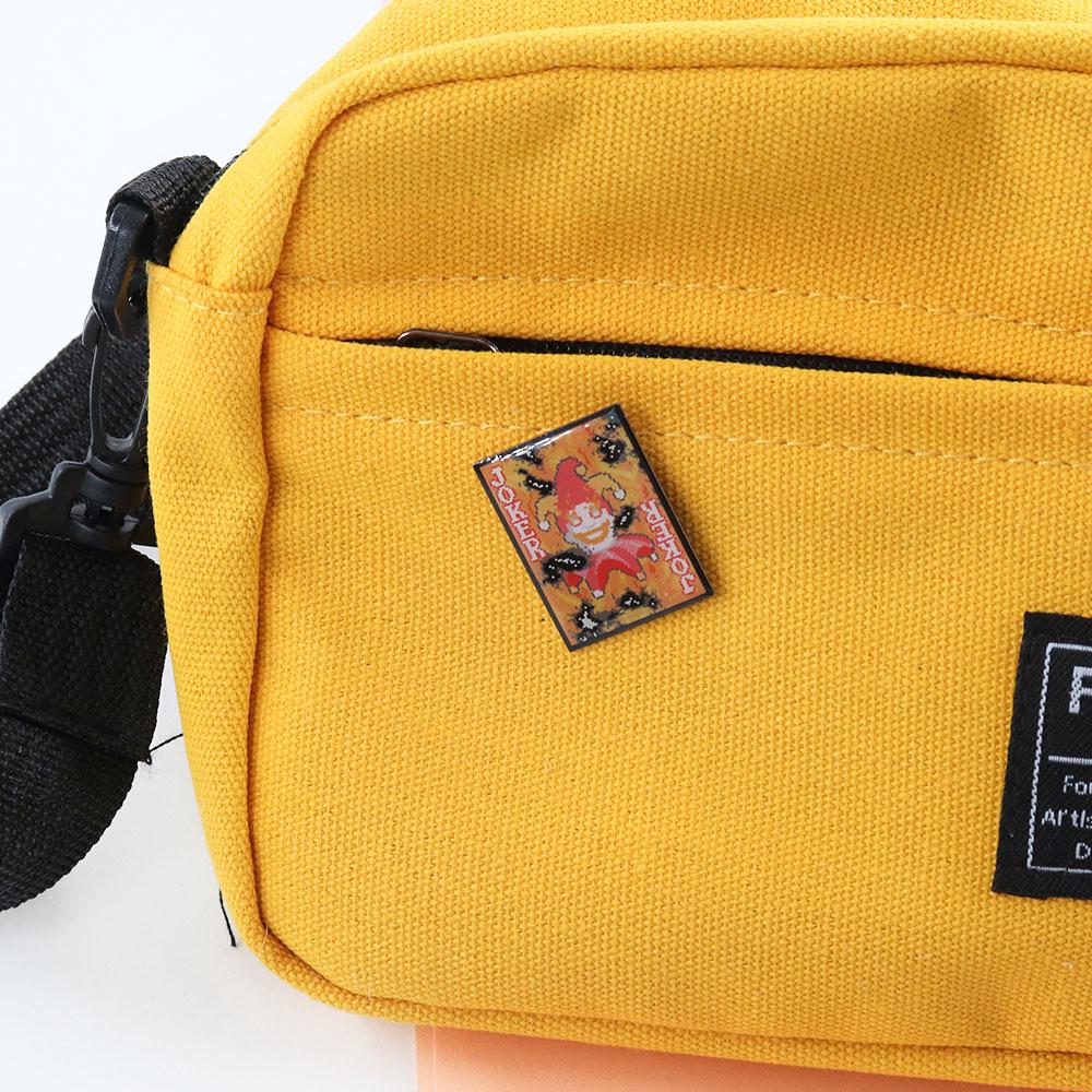 Creative Clown Role-Playing Badge: Card Game Brooch & Collector's Gift