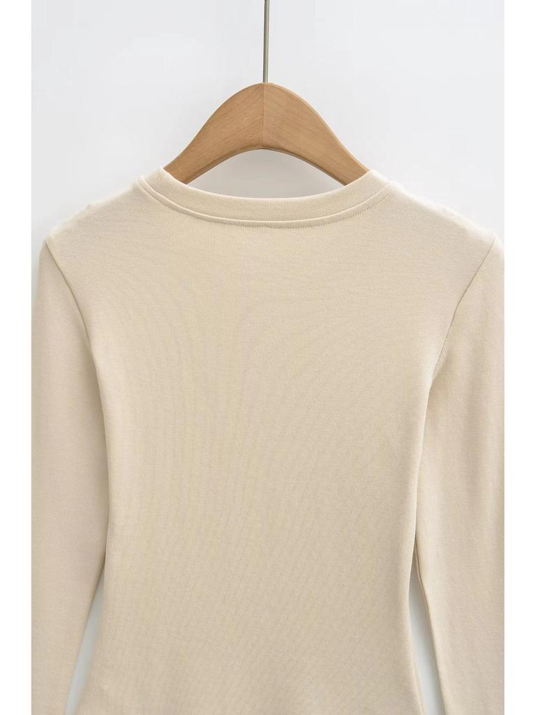 Women's Spicy Girl Round Neck Long Sleeve Yoga Tee - Slim Fit, Solid Color, Elastic Base Layer