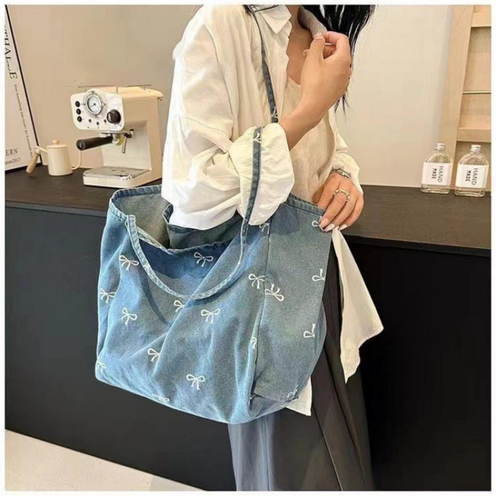 Large Capacity Blue Bow Design Handbag, Suitable for Daily Commuting, Travel, and Shopping