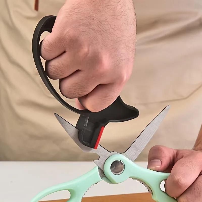 Two-port Mini Knife Sharpener Household Fast Hand-held Knife Sharpener Lightweight and Ergonomic Multifunctional Knife Sharpener