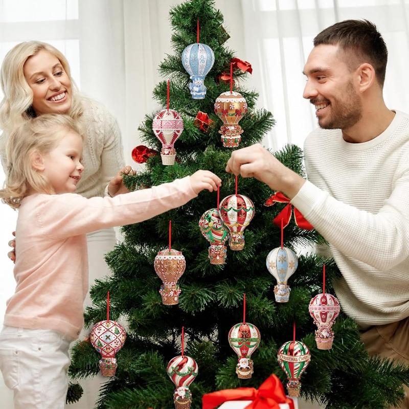 Weihnachtsmann Handgefertigte Holz Hängeornamente 12/24 Stück Fallschirmstil für Weihnachtsbaum Haus Feier Party Dekor
