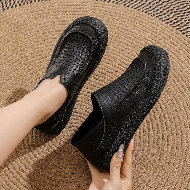 

Wasteland wind lazy wide feet first layer cowhide non-slip comfortable and lightweight women s casual leather shoes 40