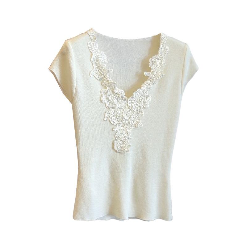 Fashion Lace Short-sleeved Knitted Sweater Women's Summer Design Temperament V-neck Versatile Slim-fitting Top