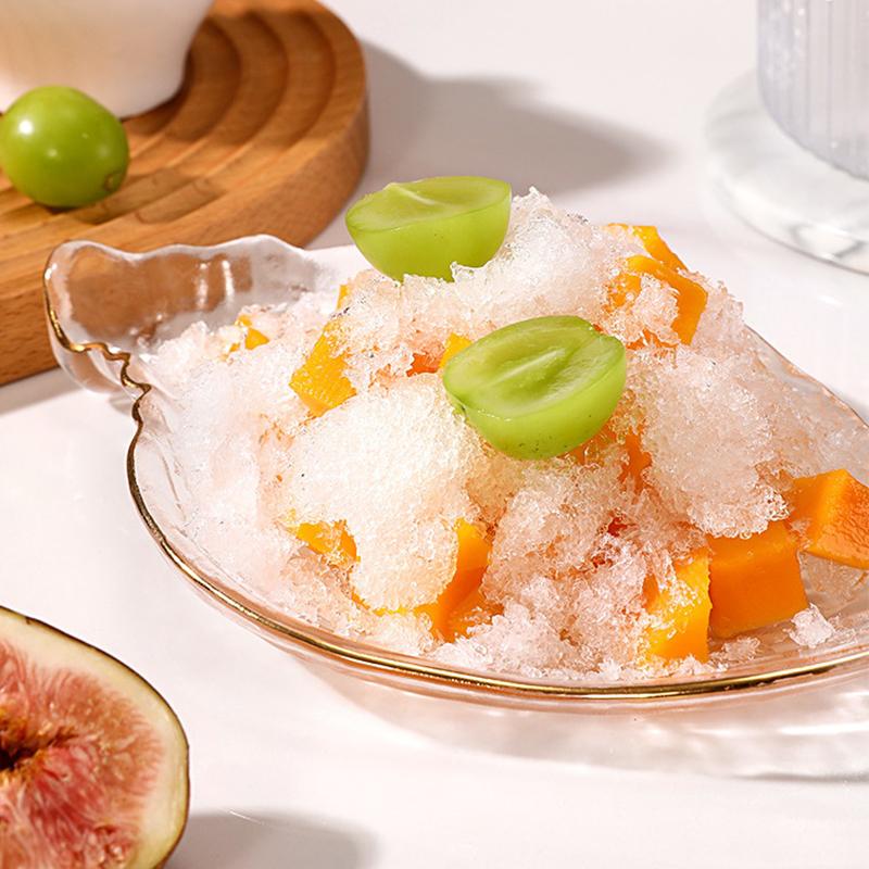 Mini Easy Ice Shaver Creative Shredding Shaved Crushing Machine Household Hand-Cranking Practical Portable Ice Cream Tools