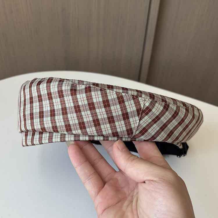 Hat Female Vintage British Plaid Beret Spring Summer Thin Breathable Painter Hat Versatile Soft Girl Pumpkin Hat
