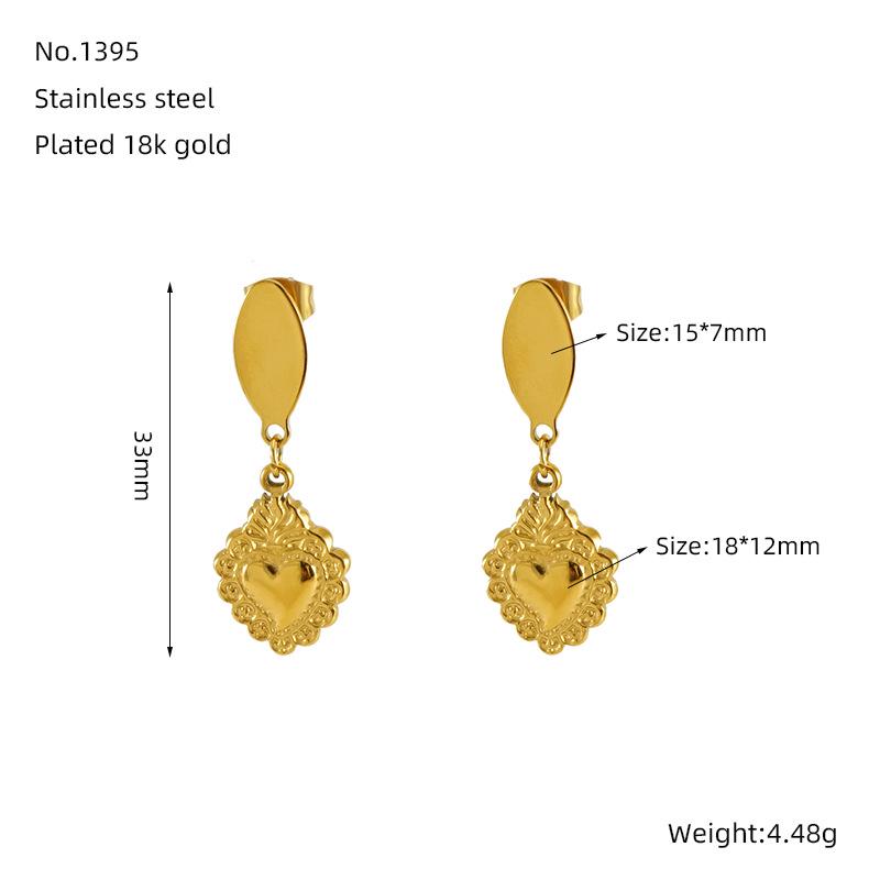 European American Retro Titanium Steel Heart-Shaped Gold Earrings for Women