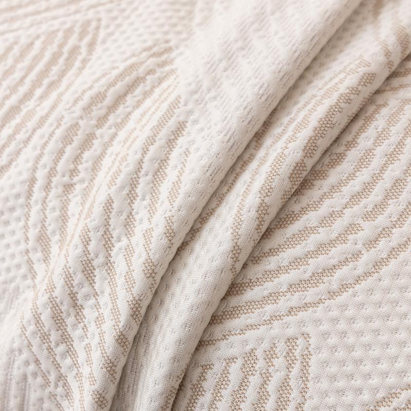 Ice Silk Sofa Throw Blanket Summer Cool Feeling Sofa Towel Simple Anti-slip Camping Picnic Large Blanket Bed Sheet Shawl Decor