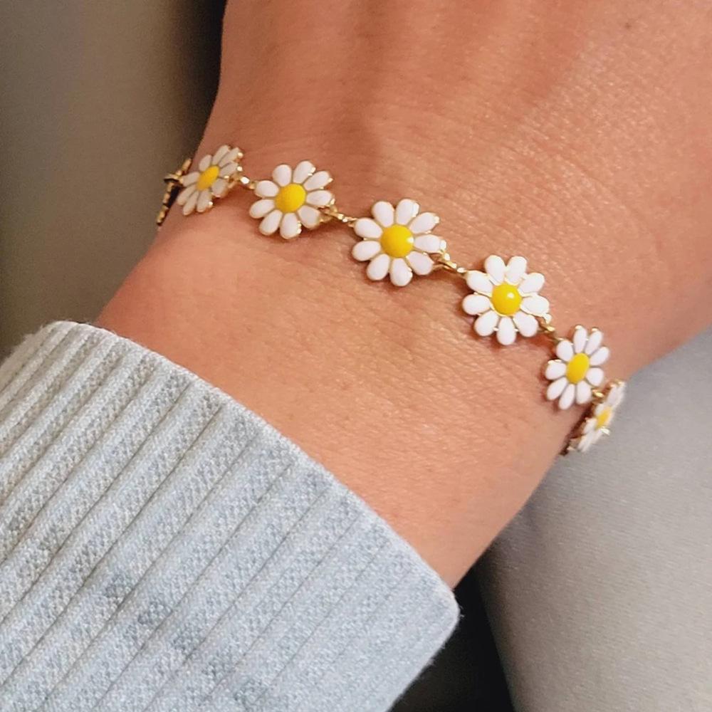 European & American Creative Drip Glaze Alloy Flower Necklace-Anklet Combo: Simple, Versatile Metal Chain Jewelry Design.