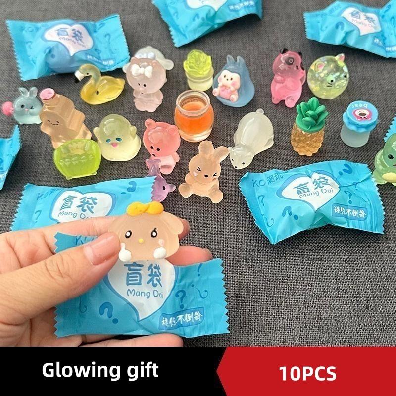

10pcs Luminous Animal Blind Bag Cute Simulation Animal Model Mini Blind Box Toys Kids Gifts Surprise Blind Bag Random