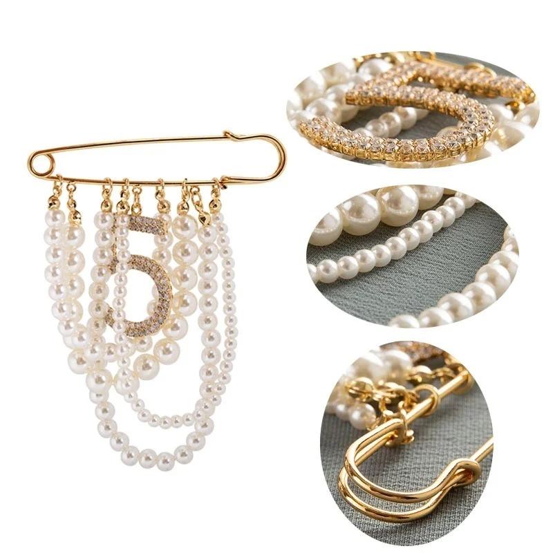 1pcs Fashion Pearl Tassel Chain Brooches Party Wedding Clothing Accessories  Brooches Art Brooch Lapel Pin Badge Tassel Chain