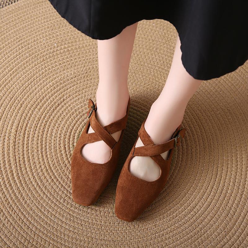 Fashion 2024New Patent Leather Mary Jane Shoes with Cross Straps Round Toe Pumps Leopard Print Horse Hair Flat Leather Shoes for Women