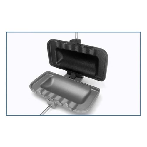 Direct-fire hot sandwich maker with crimped crust for toasting the crust, removable top and bottom halves, non-stick, perfect for hot sandwiches, outd