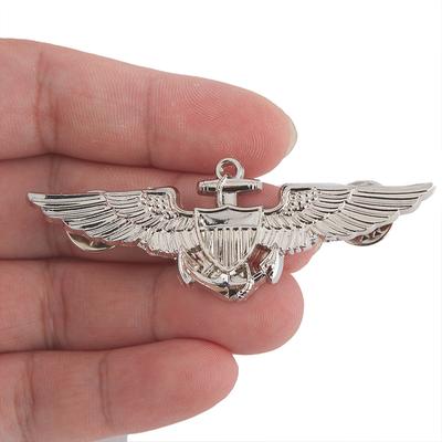 Broche d'insigne d'ailes en métal d'aviateur de maître de commandement militaire d'ailes américaines