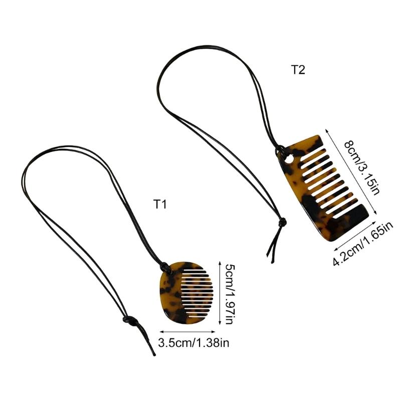 Modische Halskette mit Kammanhänger zum Stylen von Fransen. Tragbares, robustes Schmuckaccessoire aus Acryl für Damen und Herren im täglichen Gebrauch.