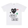 COMME DES GARCONS PLAY T-Shirt mit mehreren Logos, kurzärmelig - Weiß - AZ-T282-051-1 Unisex T-Shirt
