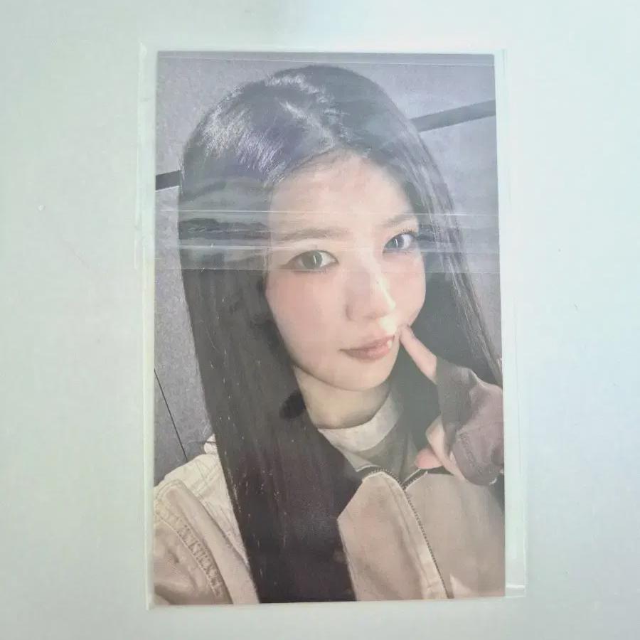 Eyelet Illit Mocha Magnetic Hmv Photocard Sell Sealed