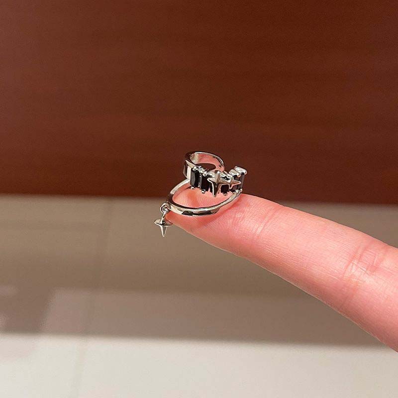 Punk Black Zircon Star Ear Clip for Women Simple Metal Four Pointed Star Non Piercing Earrings Charm Jewelry Accessories
