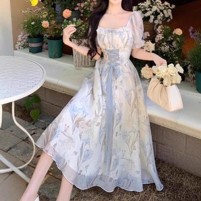 French Romantic Floral Print Plus Size Blue Dress - Lace-up Waist, Elegant Square Neck, Summer Ditsy Floral.