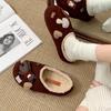 Cute and lightweight flat-bottomed fluffy slippers for women to wear in winter, plush and warm Birkenstock bag head mop