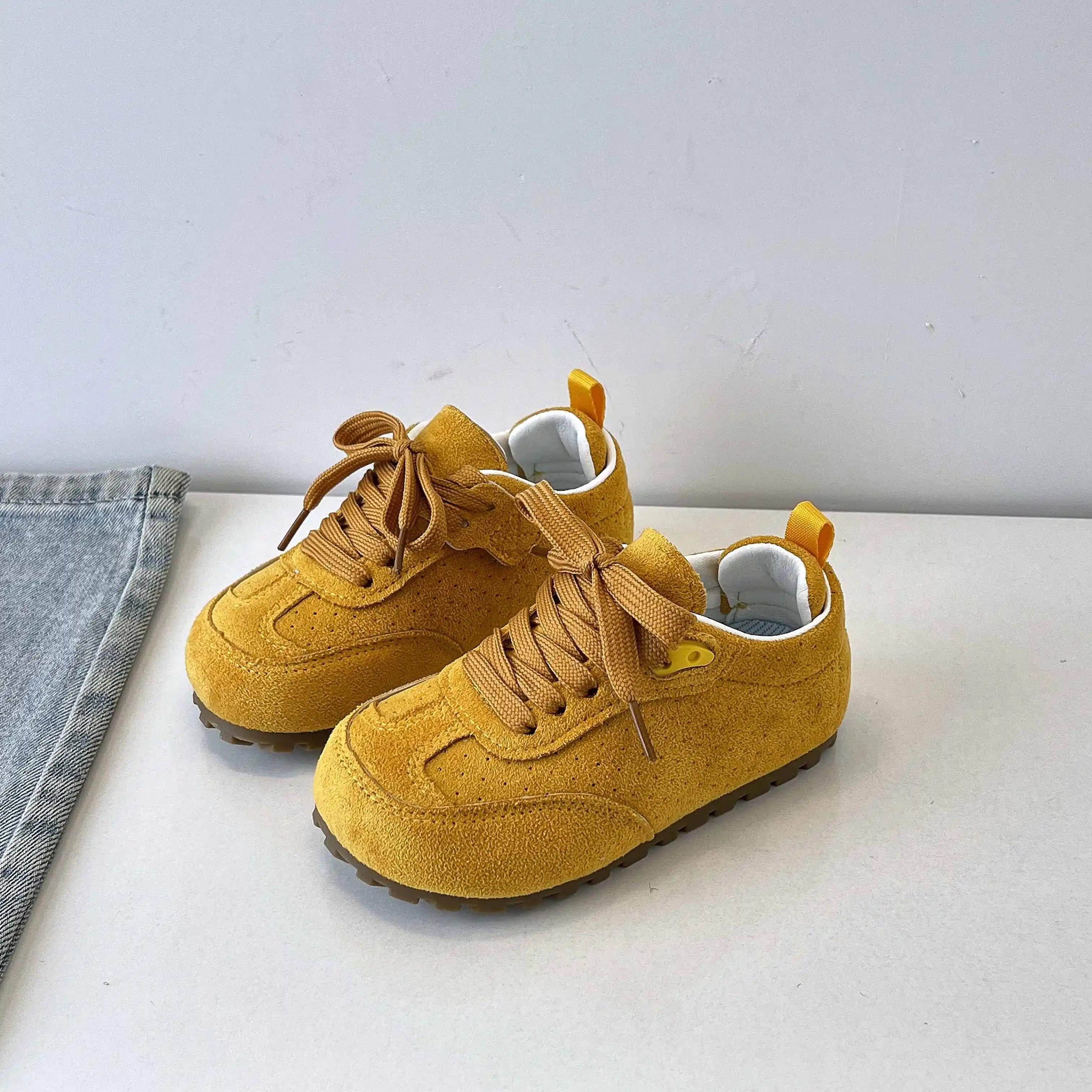 

Genuine Leather Children Flat Shoes Lightweight Sports Shoes High Quality Girl Casual Shoes Unique Design Boy Sneakers 36(insole 22.2cm) жовтий