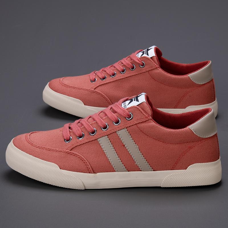 Fashion 2024 Vintage Red Vulcanize Shoes Men Breathable Leisure Canvas Shoes For Men Lightweight Casual Flat Sneaker Men zapatos de lona