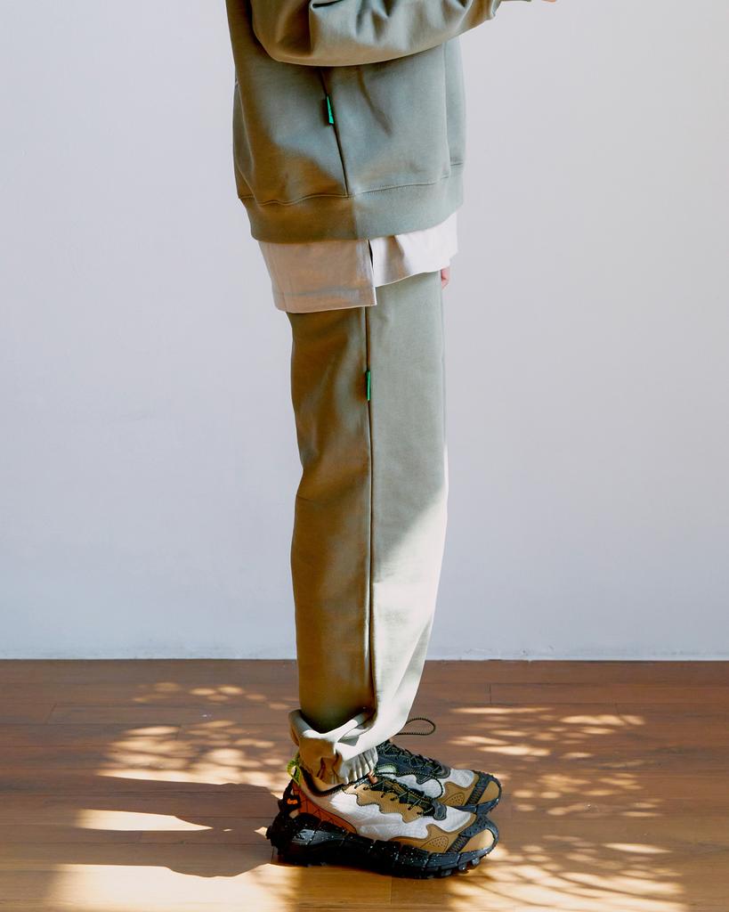 MARJI HOUSE Vintage Logo Sweat Pants Khaki