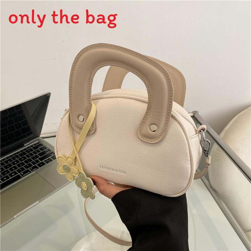 Simple Color Blocked Flower Decoration Women Casual Shoulder Bag For Daily Use