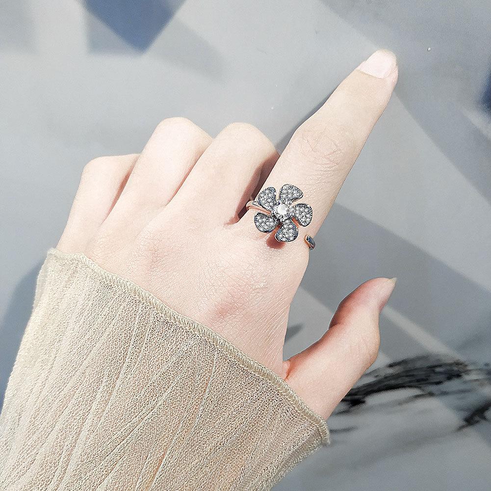 Women's Adjustable Sunflower Ring Rotating Mori Style Simple High-end Sense Personalized Finger Jewelry