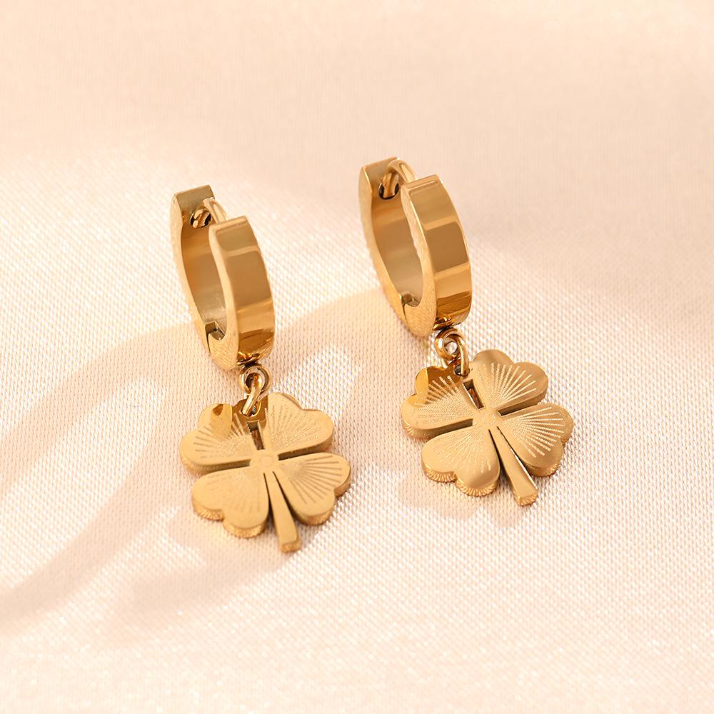 Korean Style Titanium Steel Clover Necklace and Earring Set for Women
