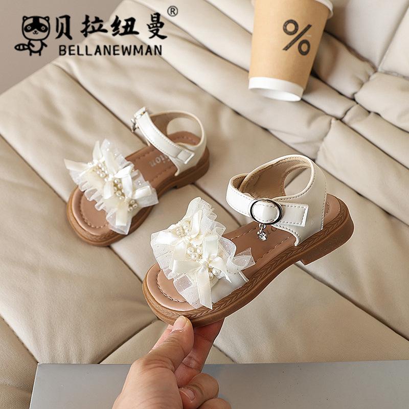 

Choice New Summer Children s Shoes for Girls: Beaded Princess Sandals, Korean Style Soft Sole Fashion Beach Shoes for Kids 23the Length Within the C