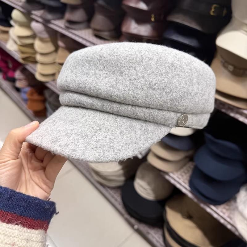 Autumn and winter warm versatile casual wool flat hat female Internet celebrity niche woolen personality age reduction and thin cap