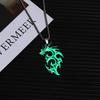Collier Dragon Flamme Lumineuse Personnalité Punk Lumineux Pendentif Lumineux Brille dans le Noir Chaîne de Pull Collier Lumineux Bijoux Hiphop